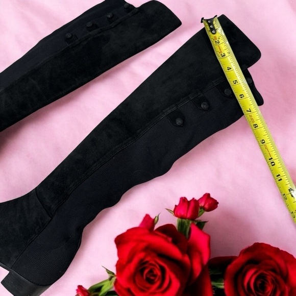 Stuart Weitzman Quebecland Knee High Black Suede Pull Stretch Boot size 7 M - Picture 10 of 14